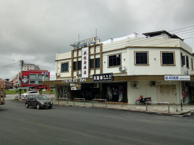 Theatreinn Sri Aman Exterior photo